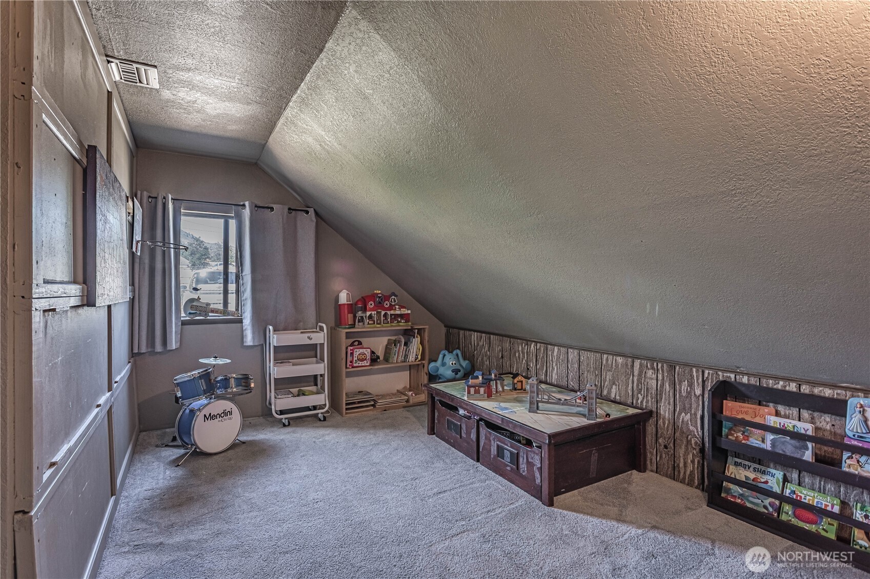 1314 Walnut Street Property Photo 17