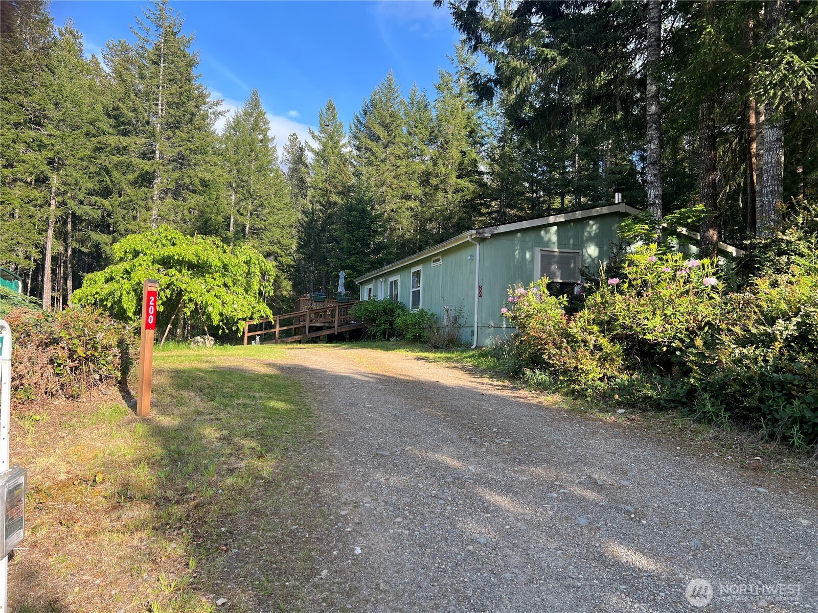 200 Ne Tee Lake Pines Road Property Photo 1
