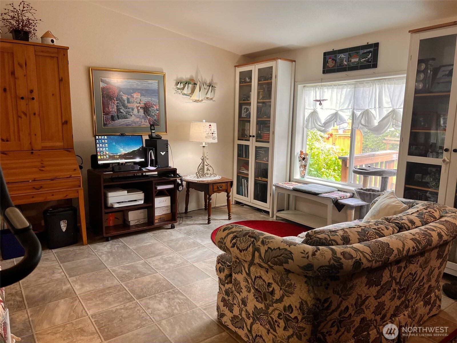 200 Ne Tee Lake Pines Road Property Photo 7