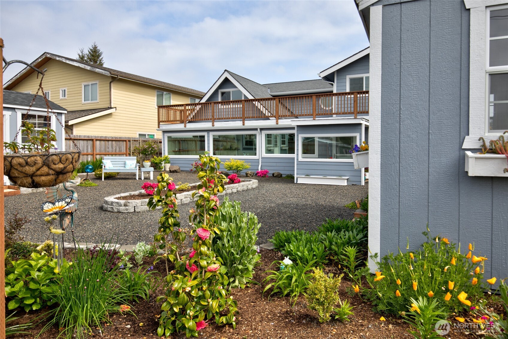 952 Point Brown Avenue Property Photo 5