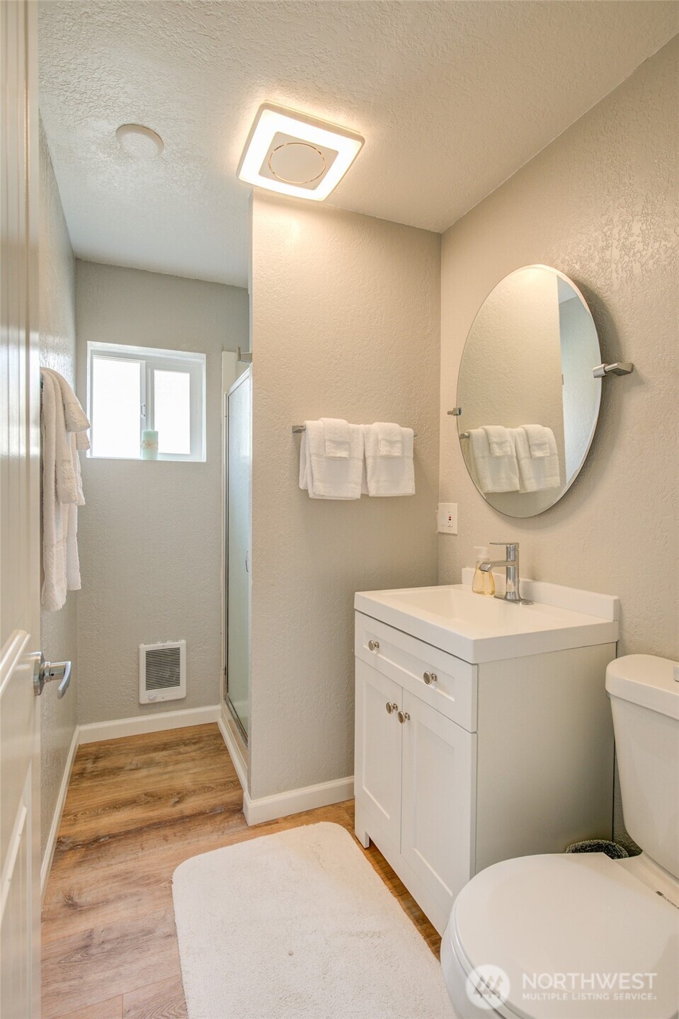 952 Point Brown Avenue Property Photo 16