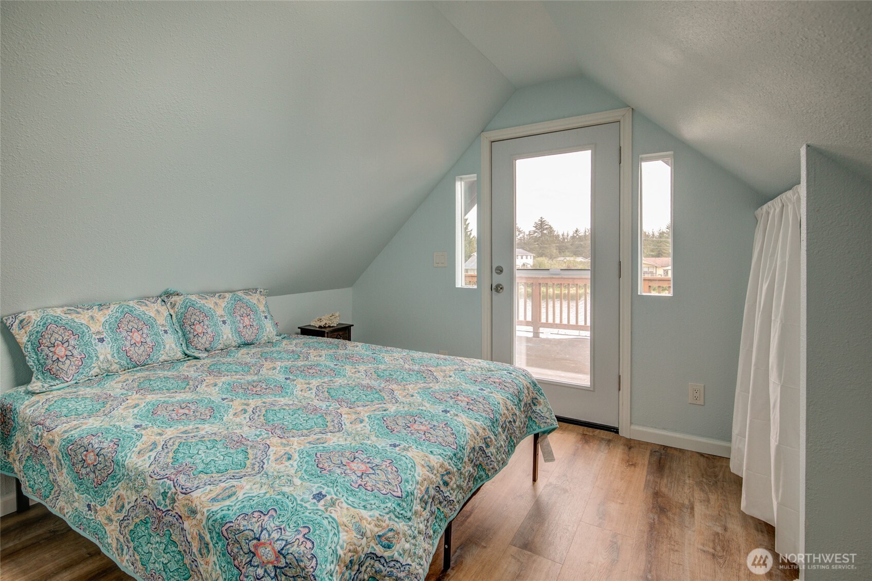 952 Point Brown Avenue Property Photo 20