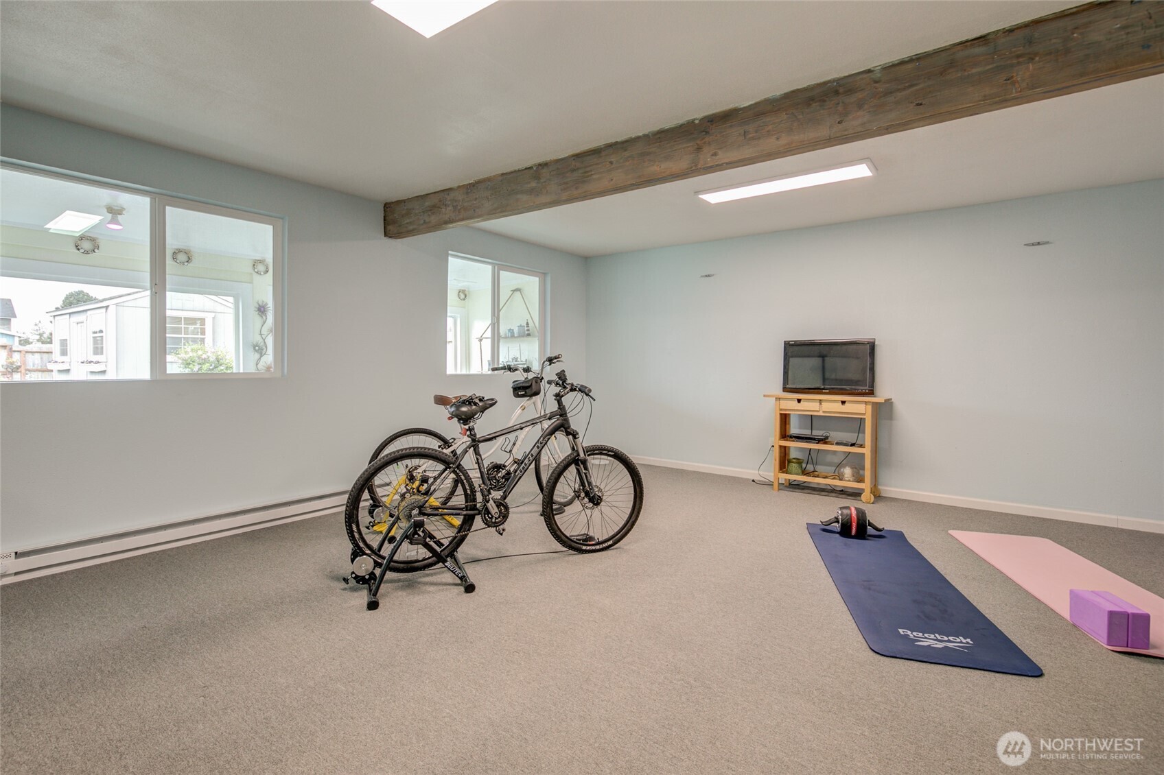 952 Point Brown Avenue Property Photo 28