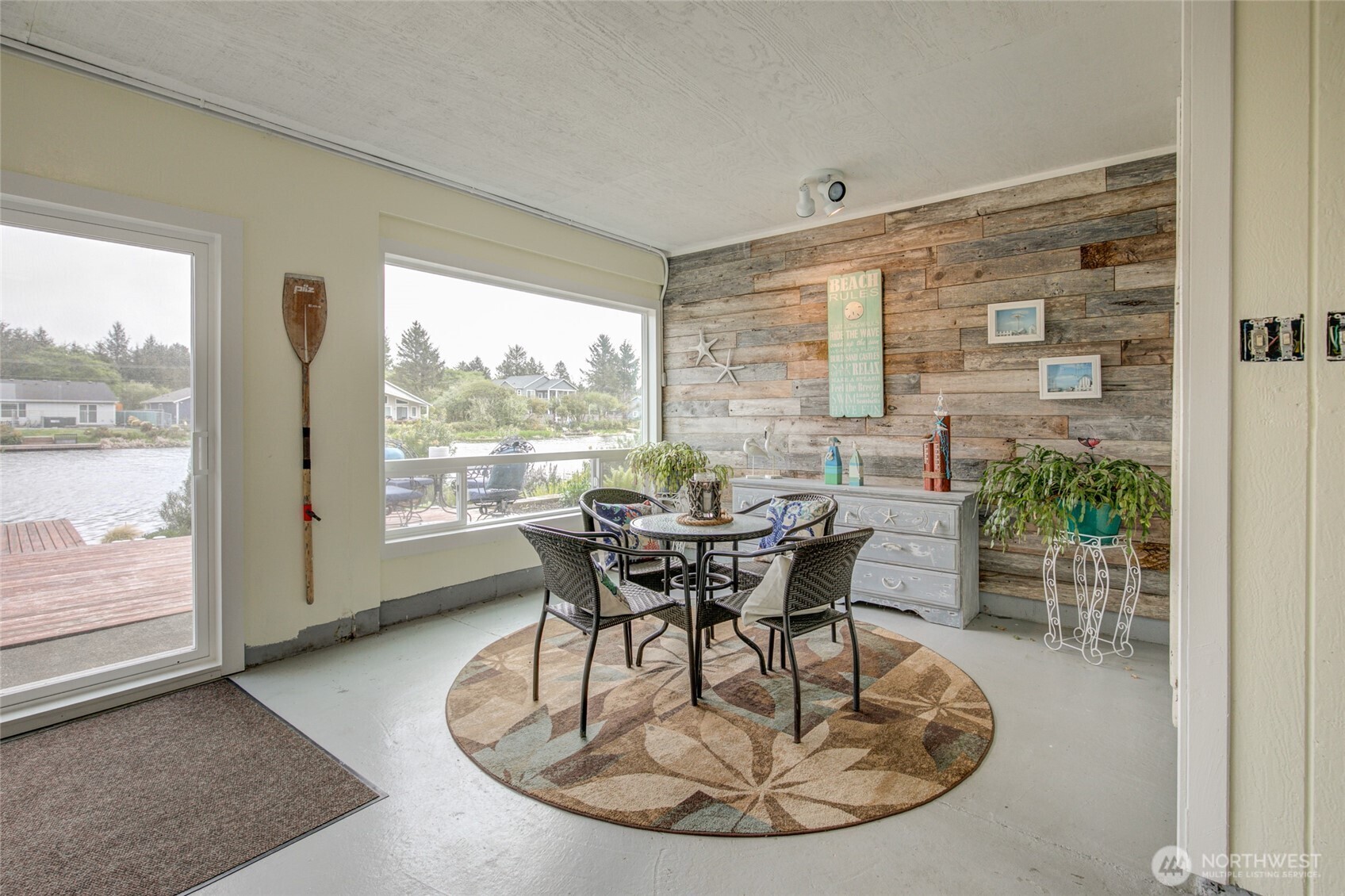 952 Point Brown Avenue Property Photo 31