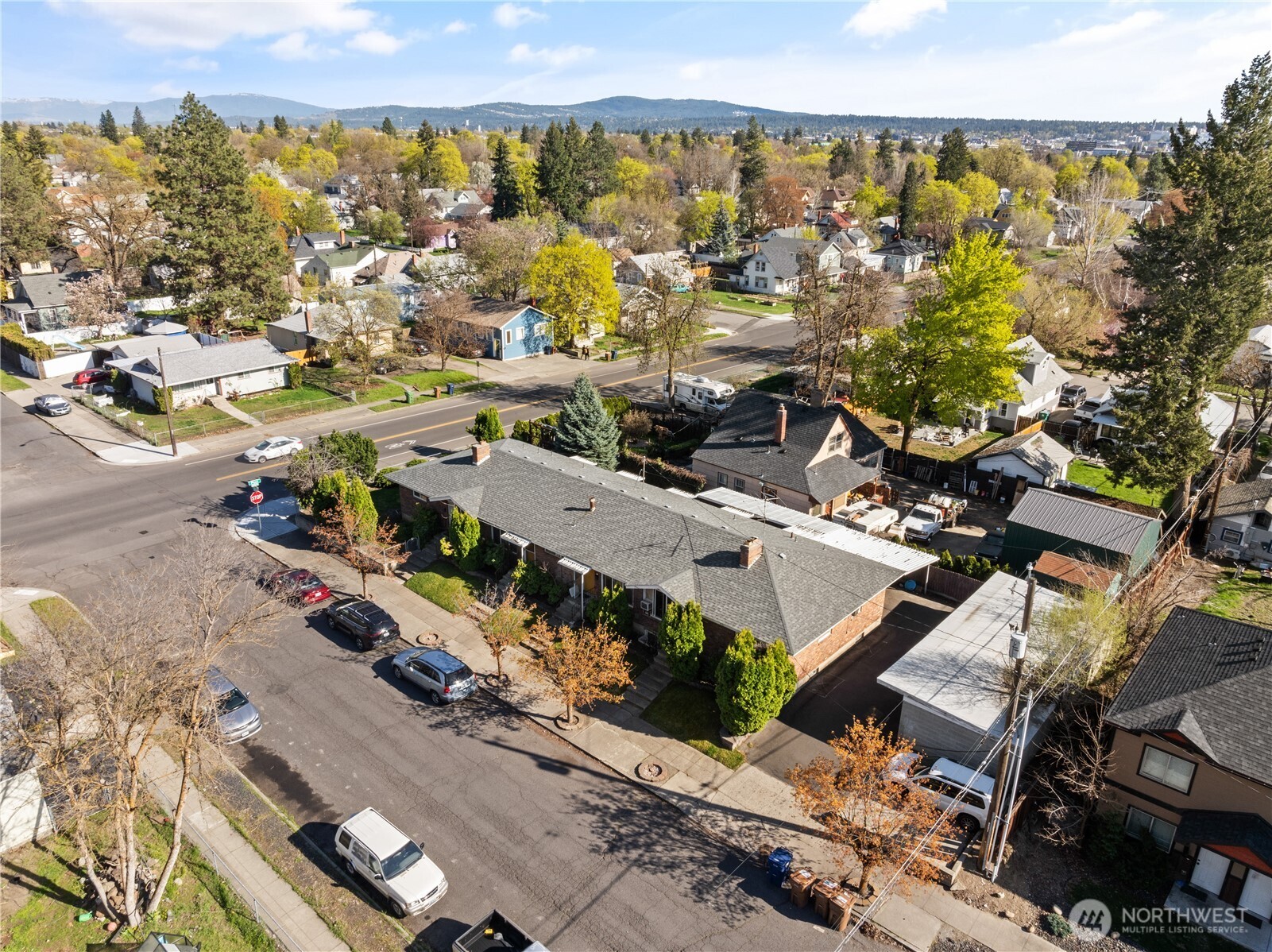 805 W Alice Avenue Property Photo