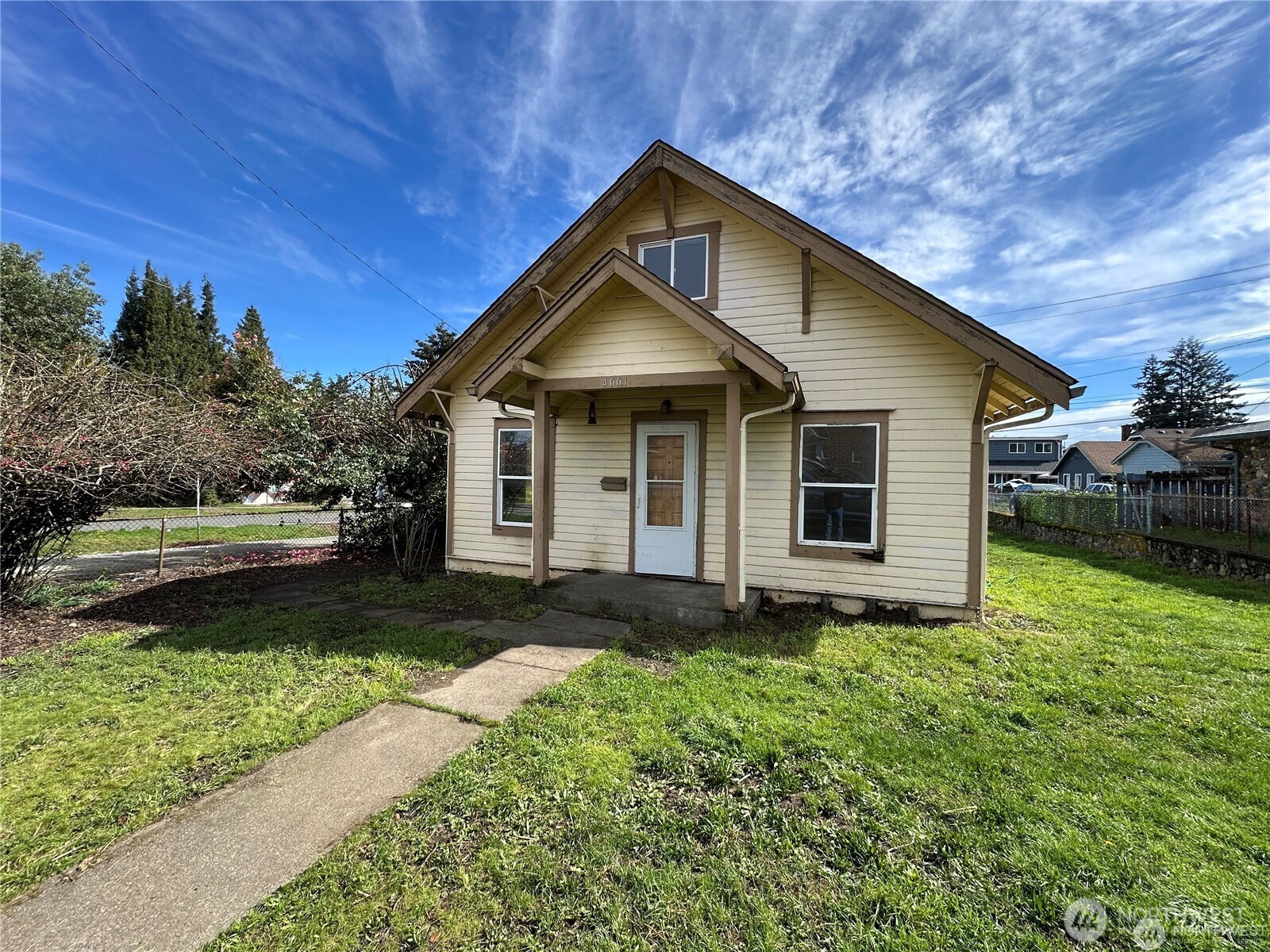 4001 E Spokane Street Property Photo