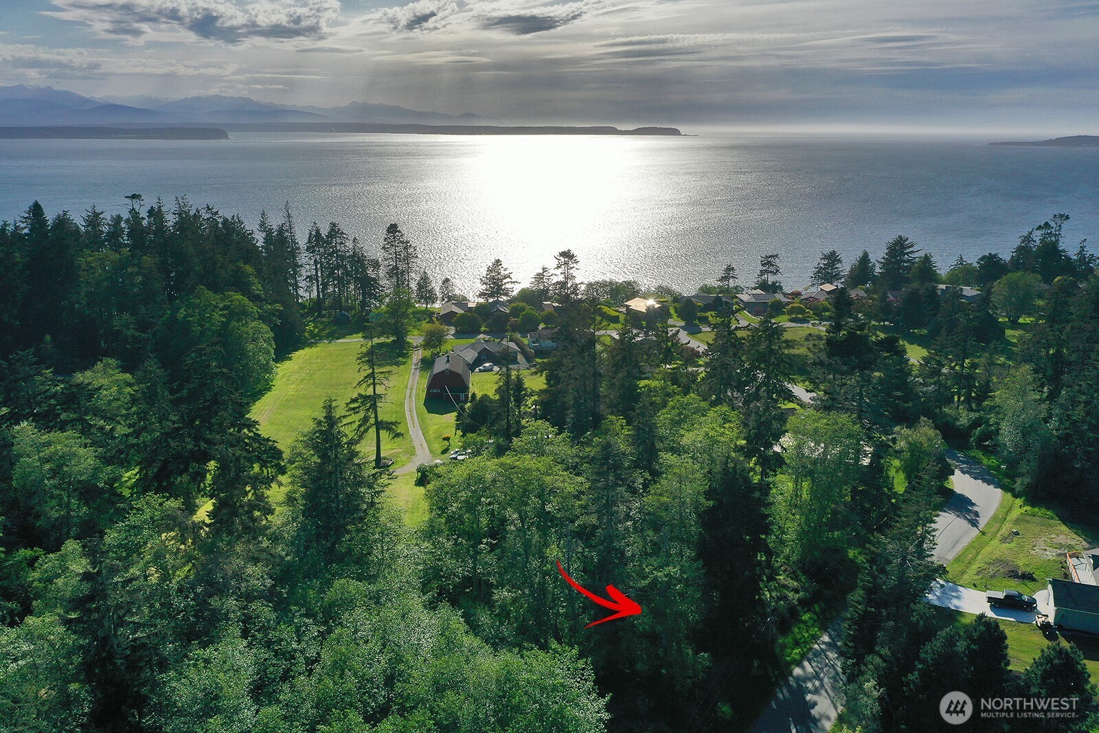 364 Gramayre Road Property Photo 8