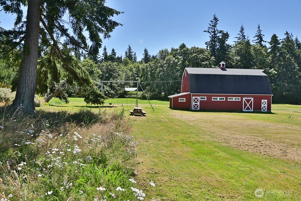364 Gramayre Road Property Photo 15