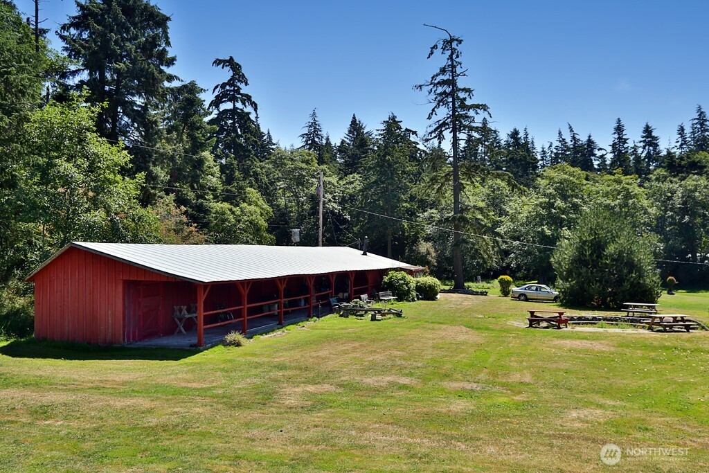 364 Gramayre Road Property Photo 17