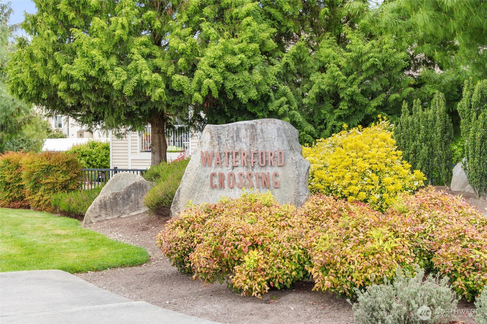 10109 186th Street 249 Property Photo 2