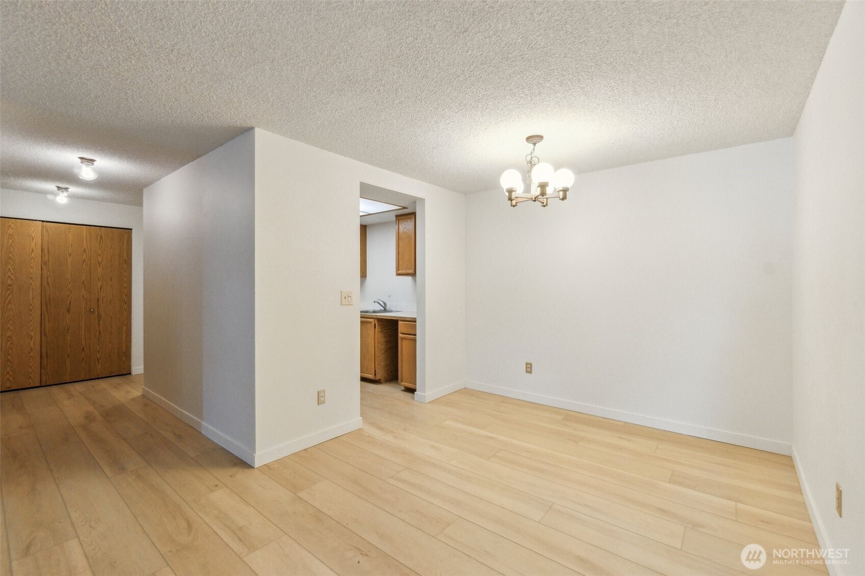 13717 Linden Avenue 231 Property Photo 6