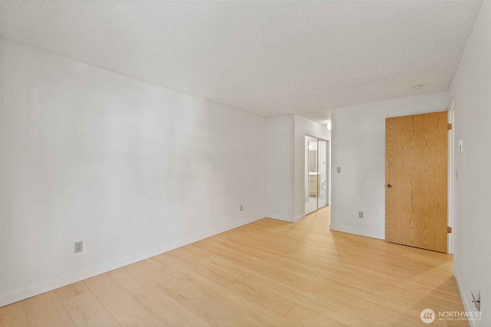 13717 Linden Avenue 231 Property Photo 13