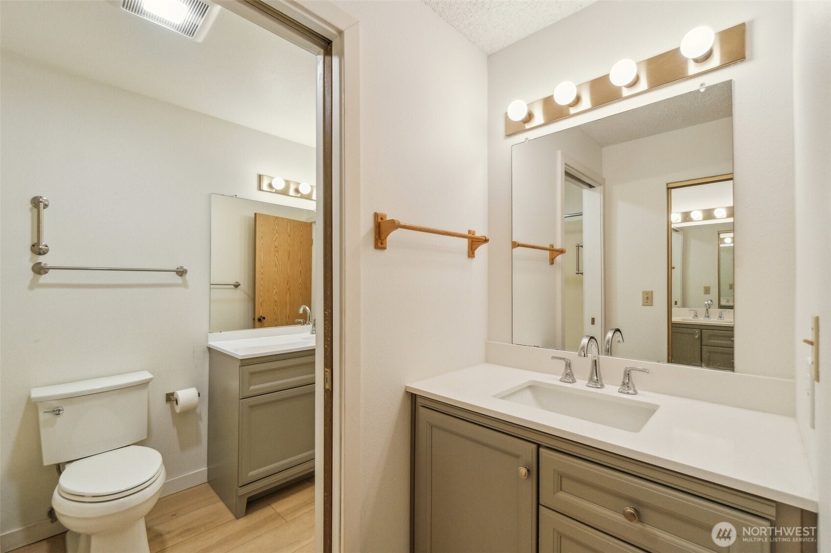 13717 Linden Avenue 231 Property Photo 15