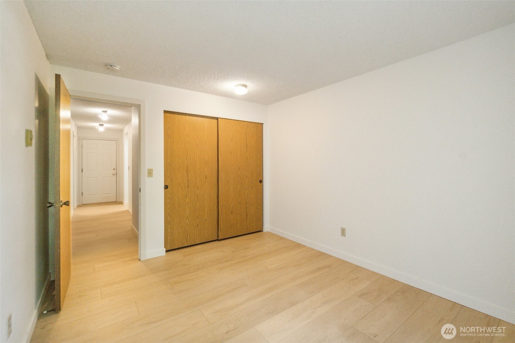 13717 Linden Avenue 231 Property Photo 18