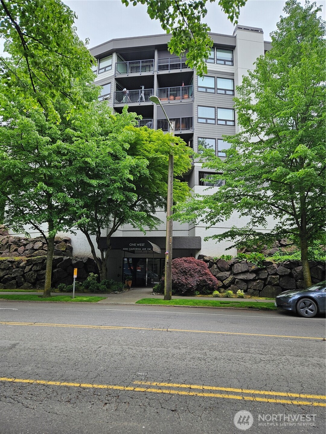 5000 California Avenue 406 Property Photo 1