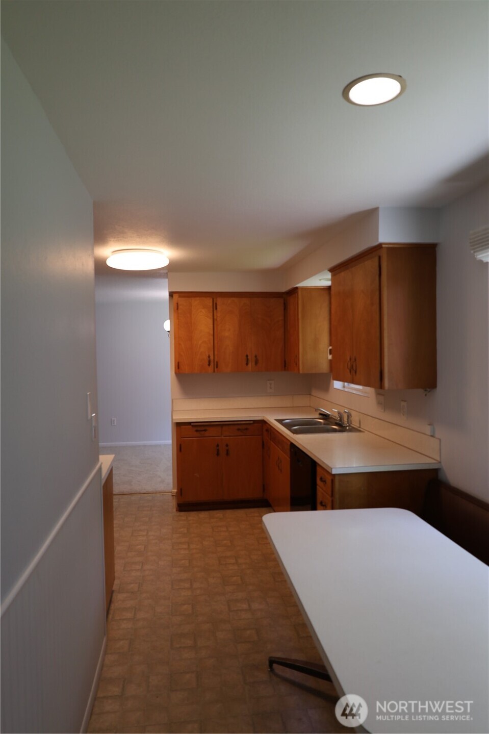 14325 243rd Avenue Property Photo 14