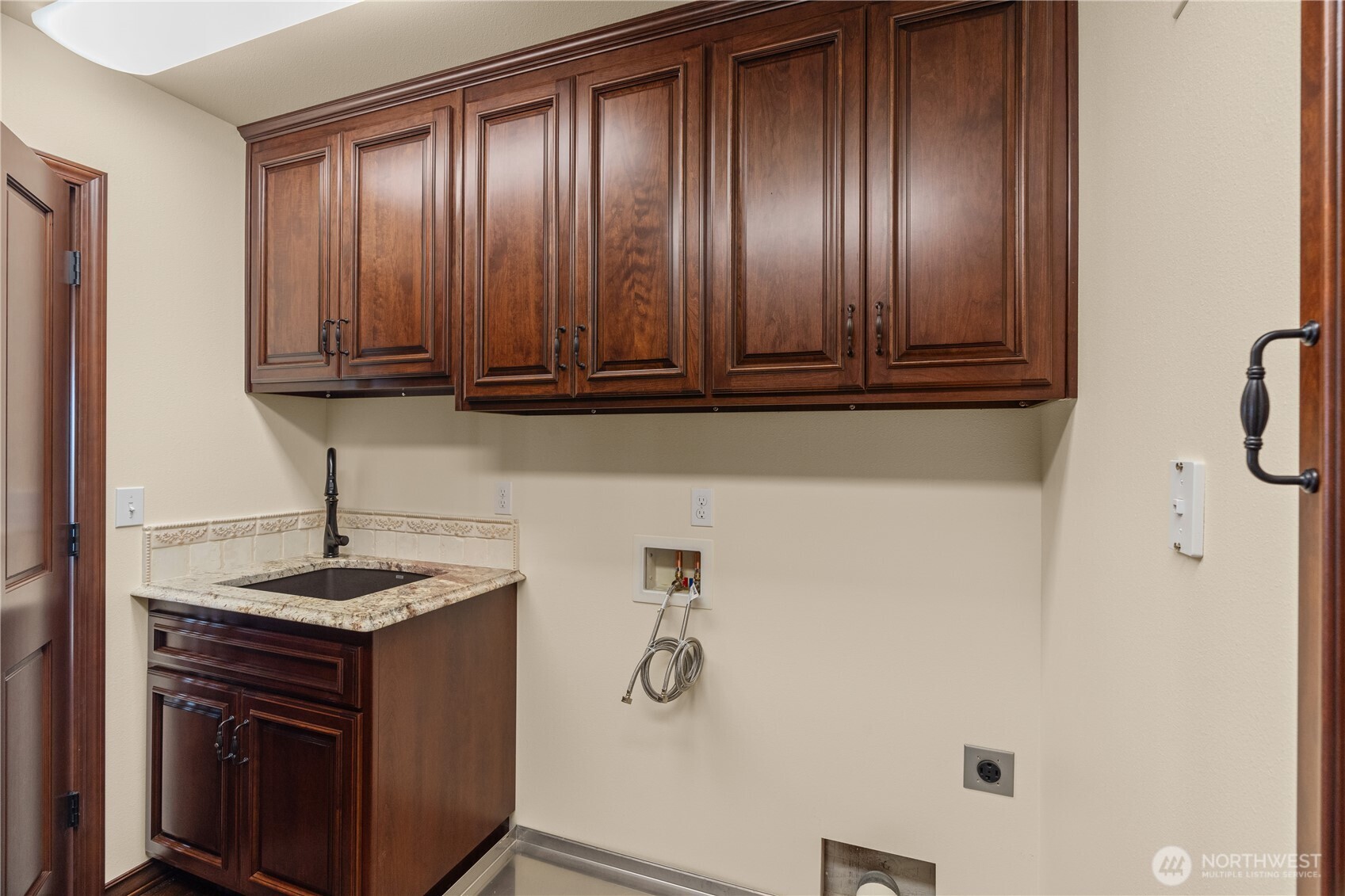 2646 Sunset Lane Property Photo 15