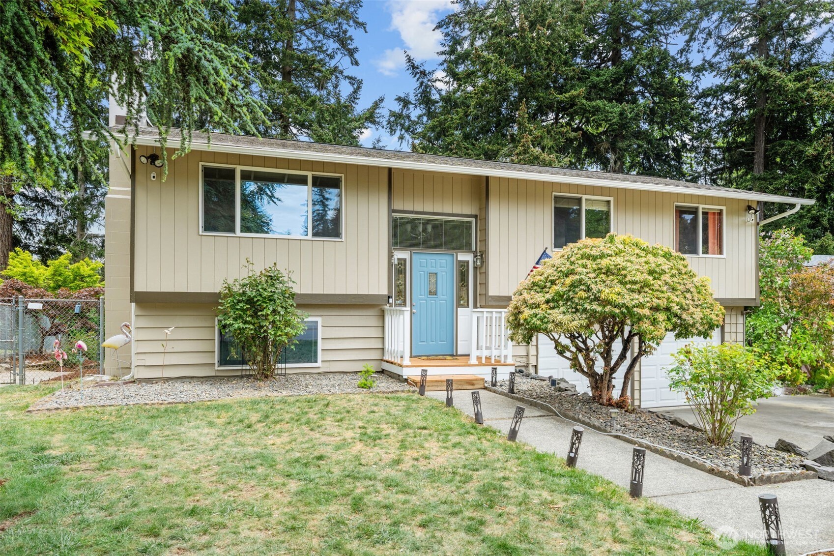 1913 151st Street Property Photo