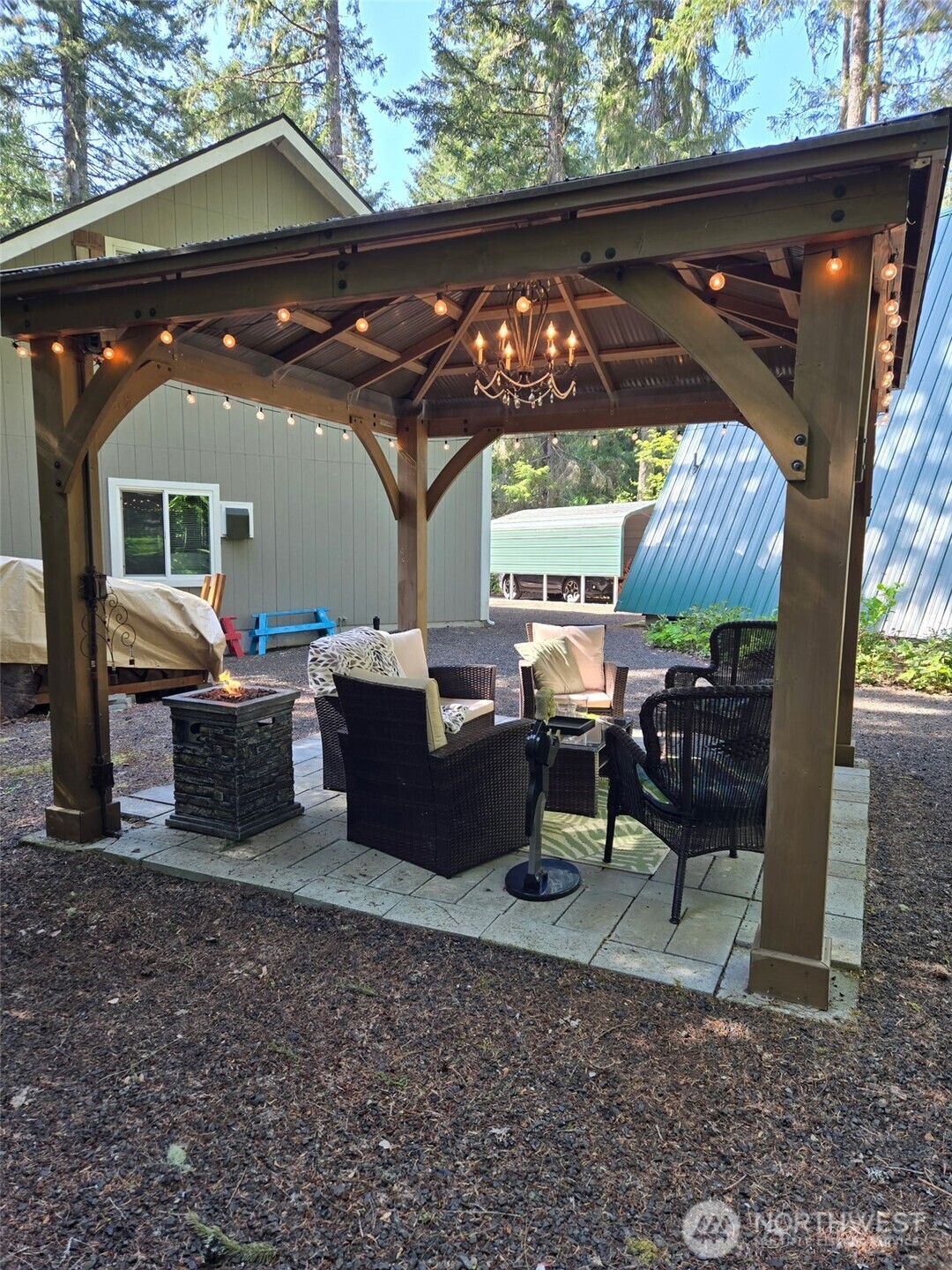 411 N Duckabush Drive Property Photo 4