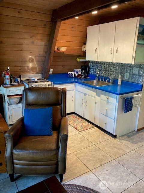 411 N Duckabush Drive Property Photo 7