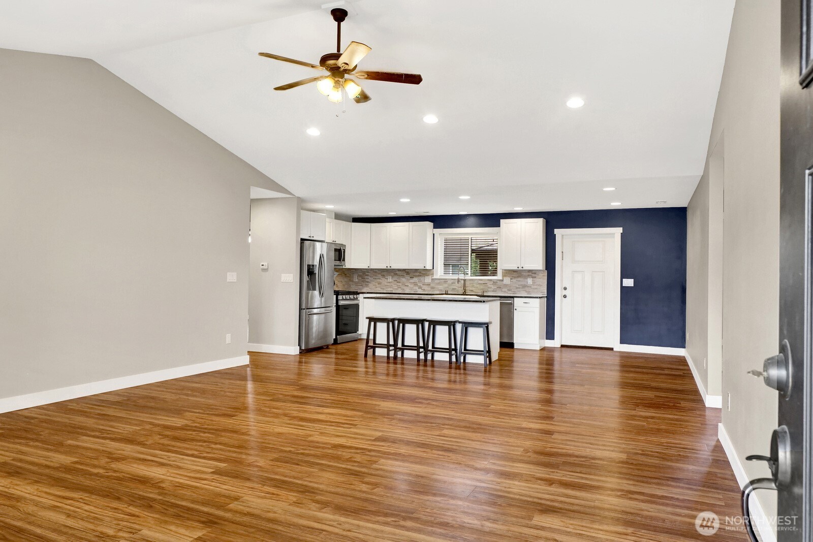 409 Amareen Court Property Photo 9