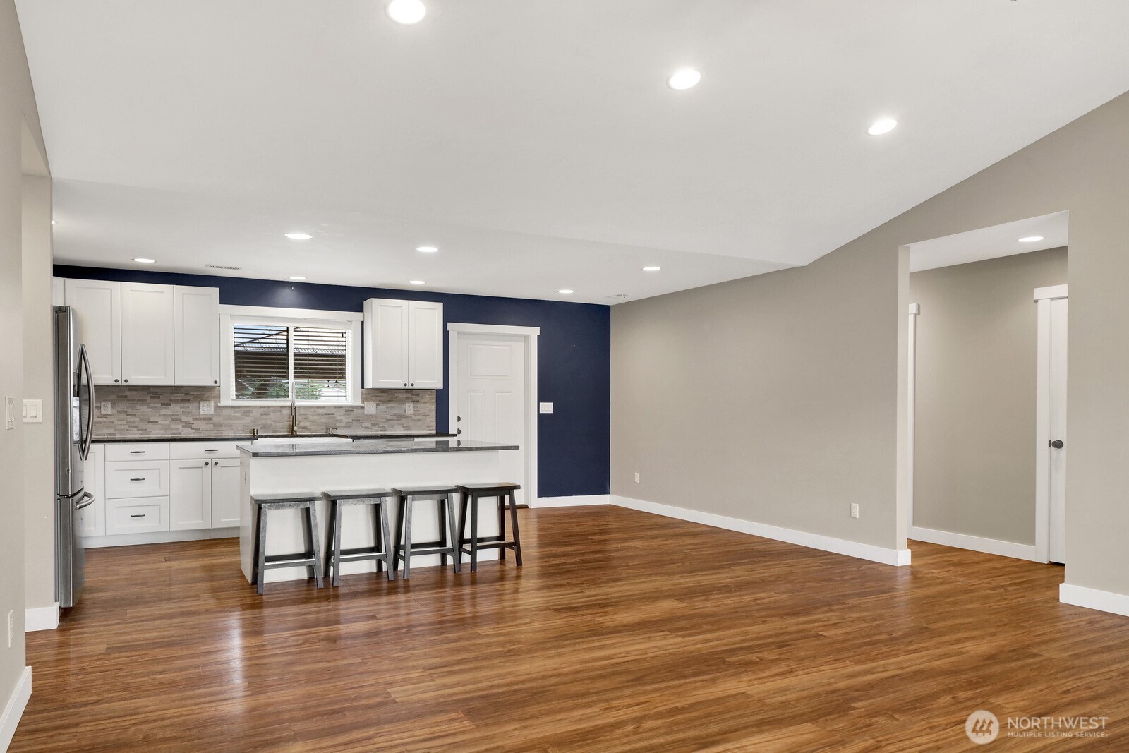 409 Amareen Court Property Photo 12