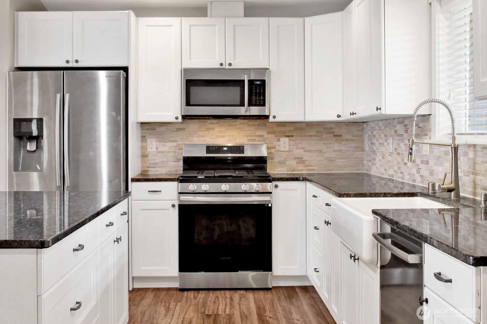 409 Amareen Court Property Photo 20