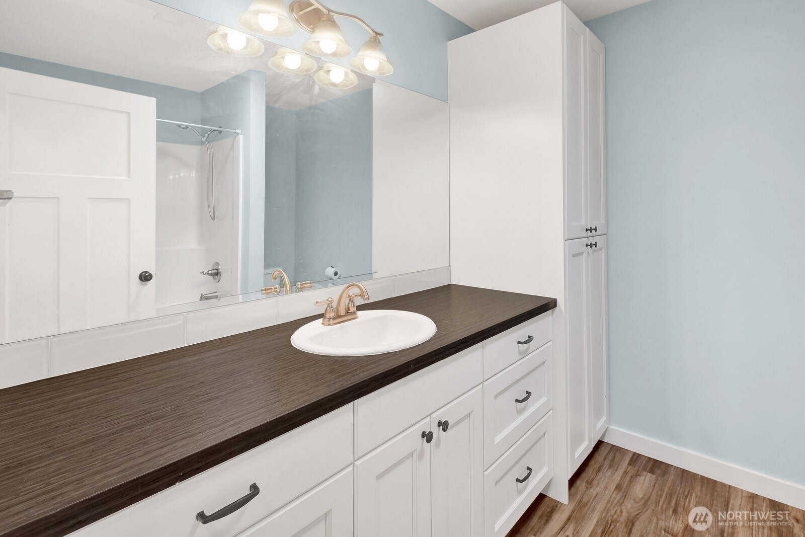 409 Amareen Court Property Photo 28