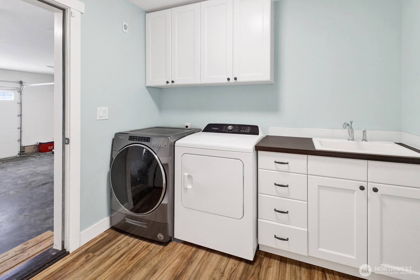 409 Amareen Court Property Photo 37