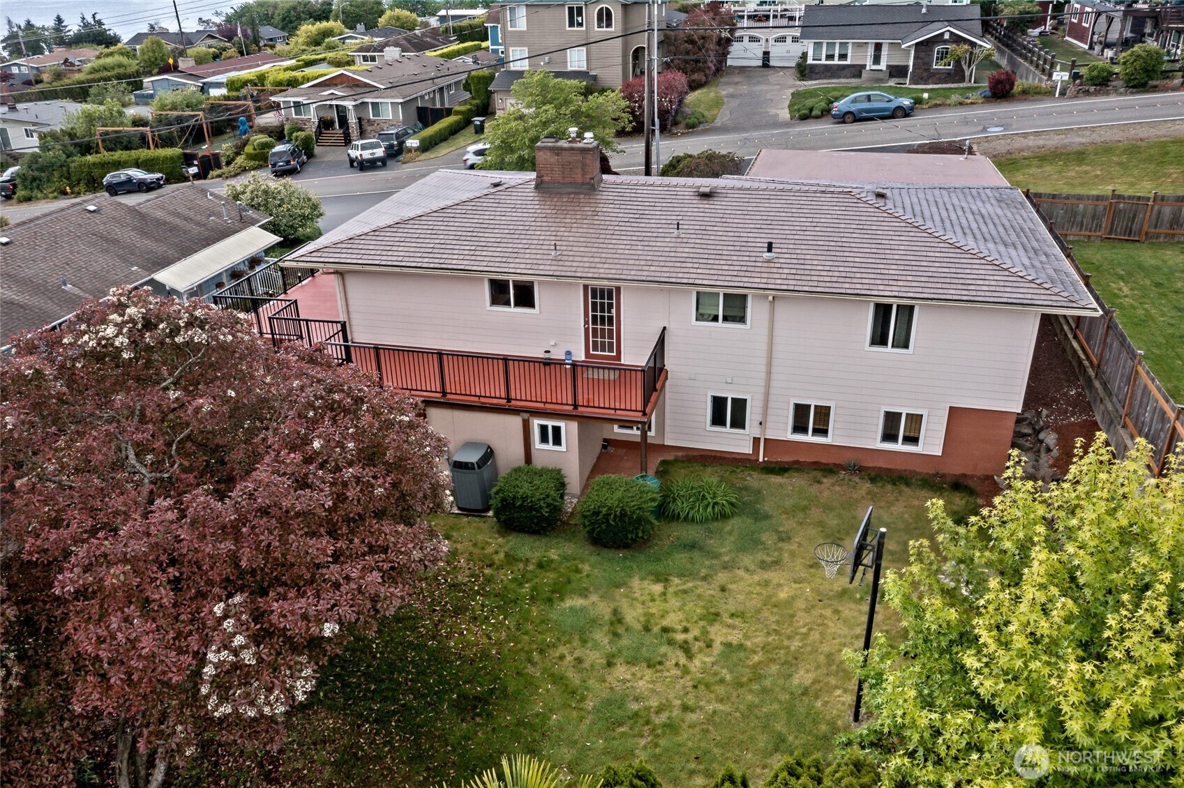 21212 4th Avenue Property Photo 8