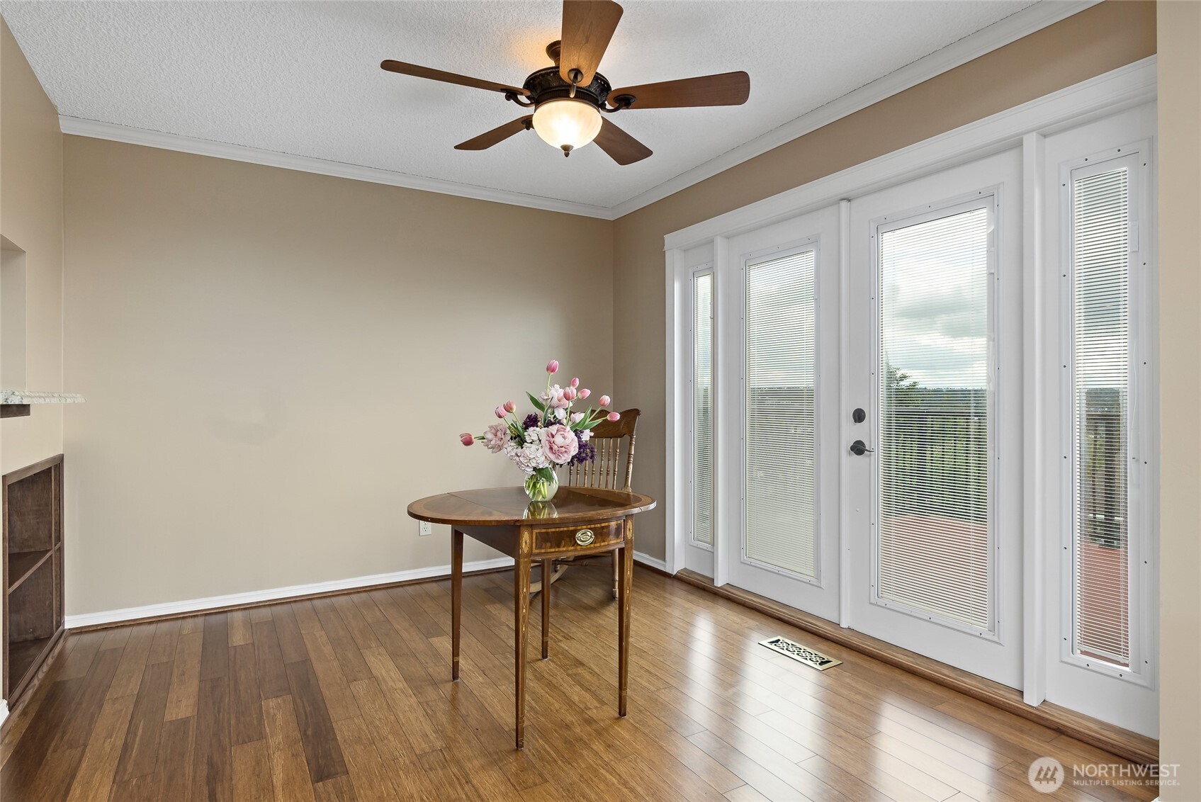 21212 4th Avenue Property Photo 11