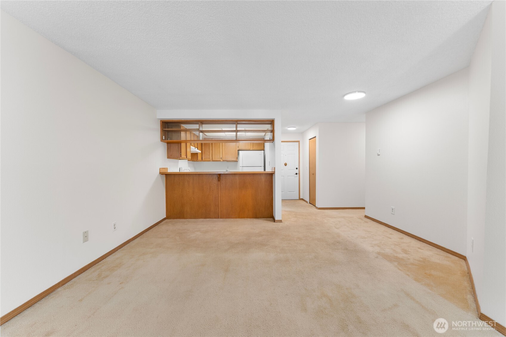 13717 Linden Avenue 210 Property Photo 14