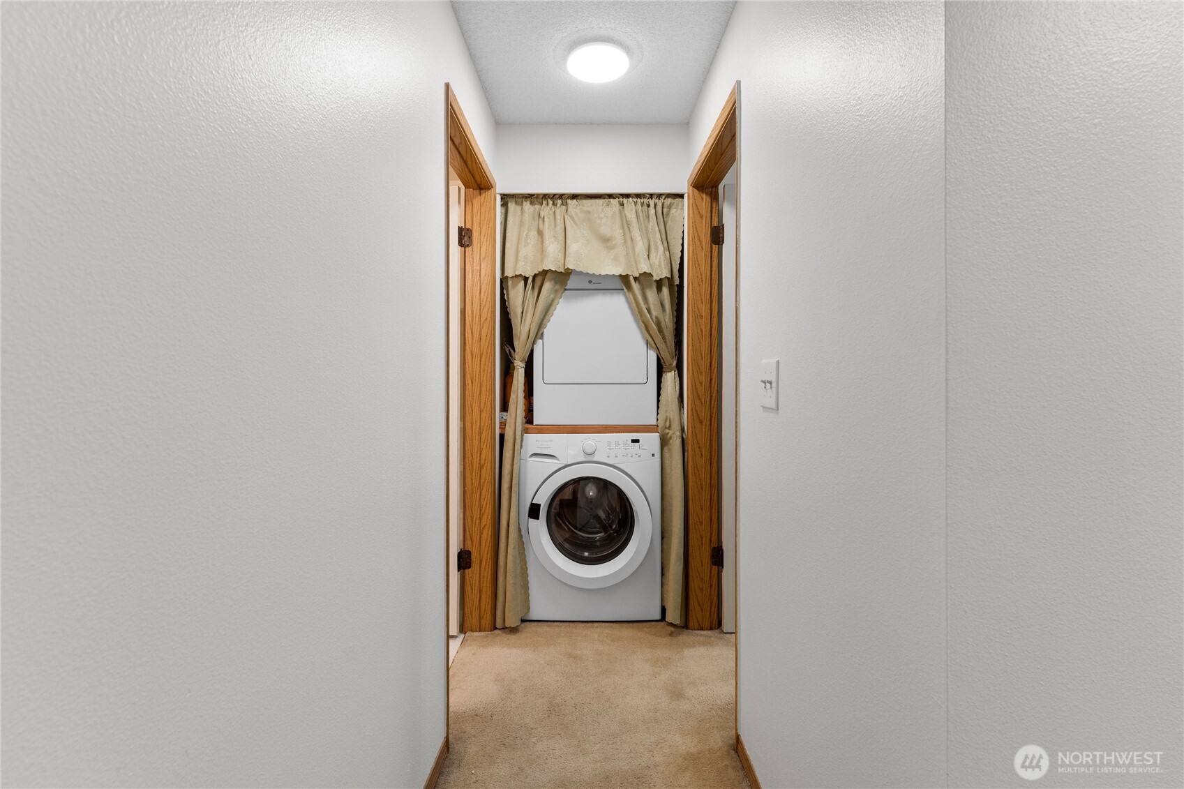 13717 Linden Avenue 210 Property Photo 15