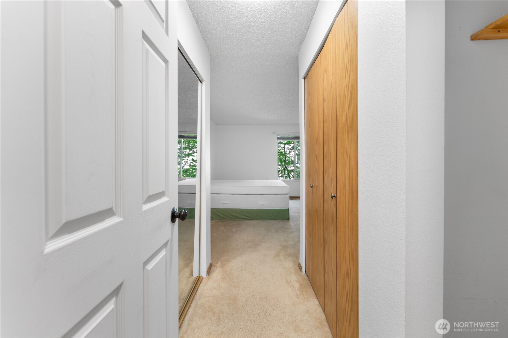 13717 Linden Avenue 210 Property Photo 18