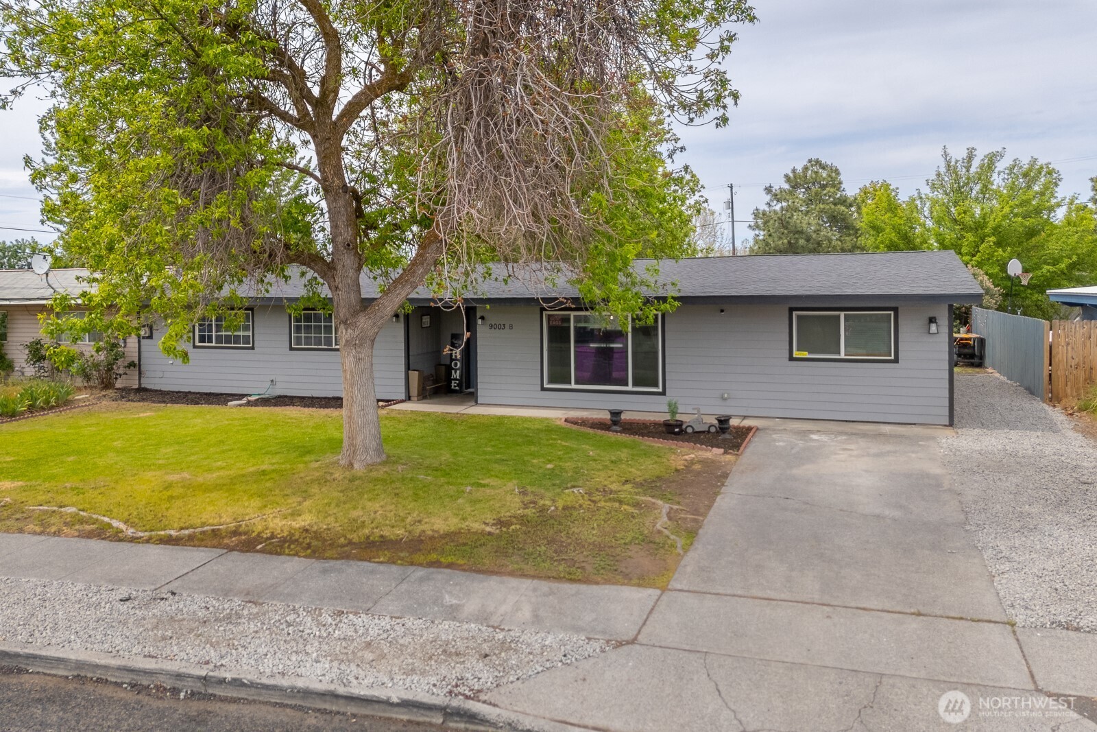 9003 Bong Loop B Property Photo