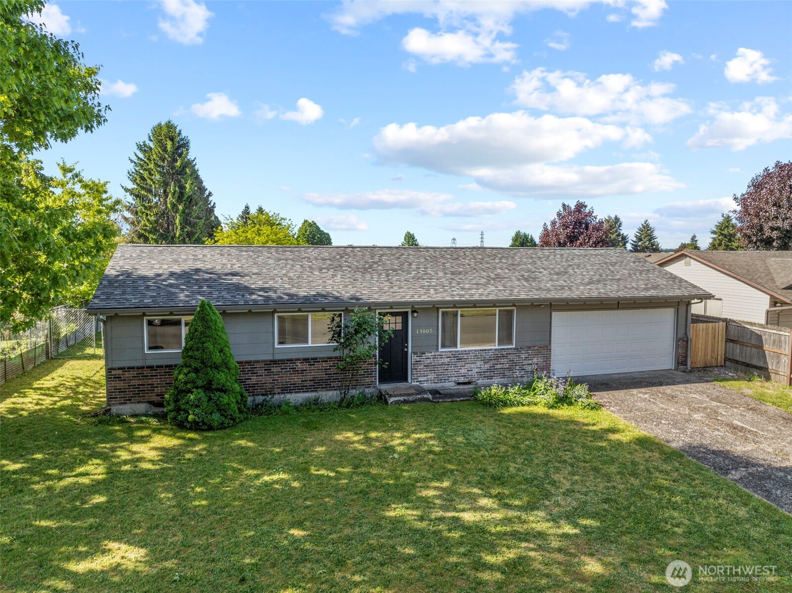 13005 Ne 71st Street Property Photo 2