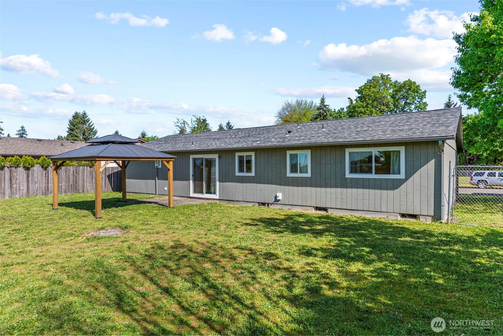 13005 Ne 71st Street Property Photo 24