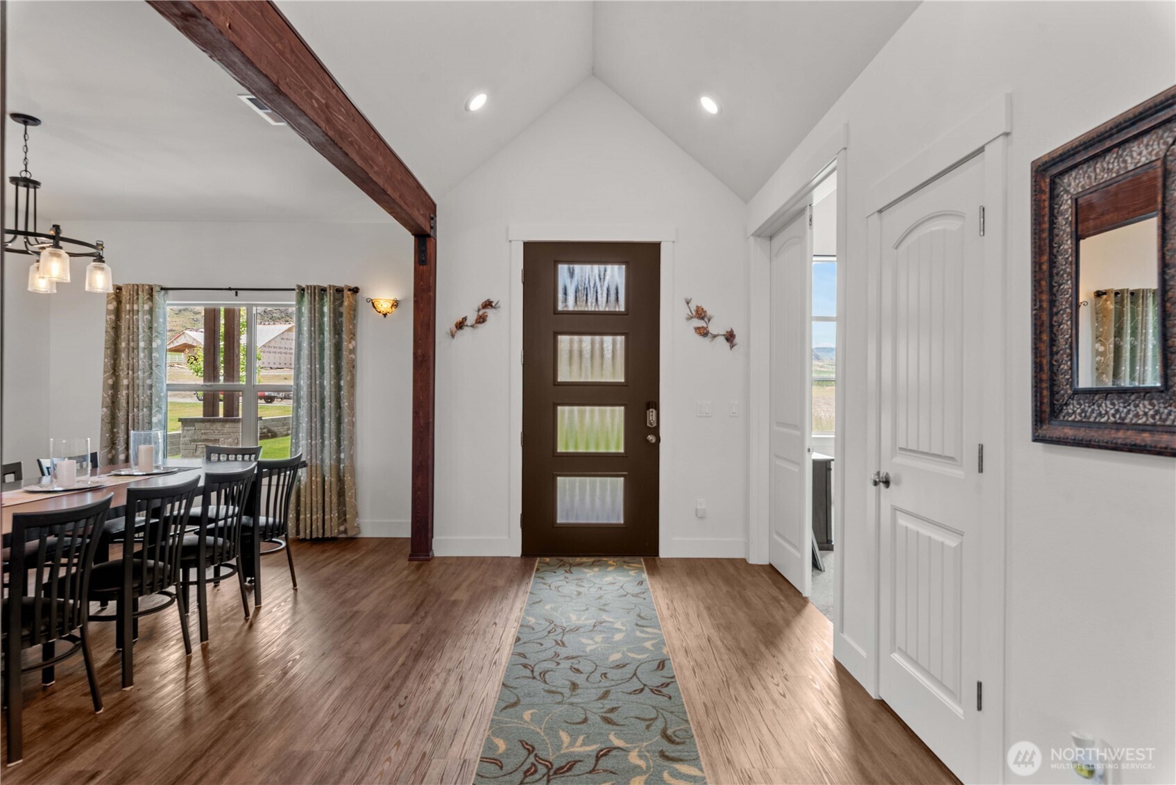 179 N Shore Drive Property Photo 7