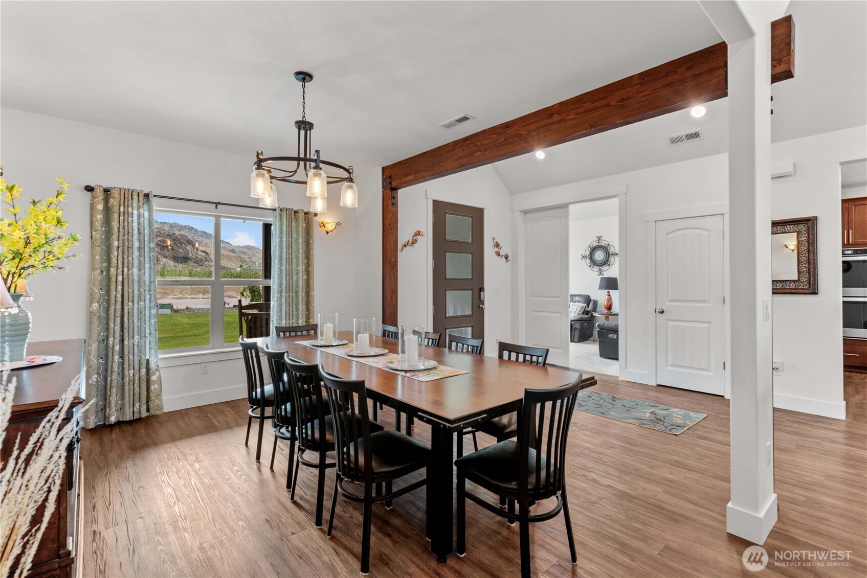 179 N Shore Drive Property Photo 8