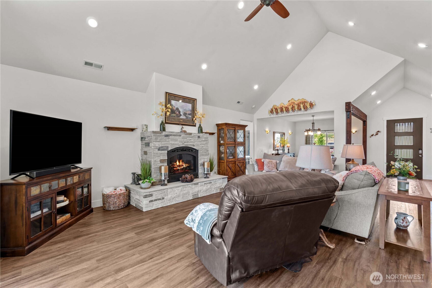 179 N Shore Drive Property Photo 10