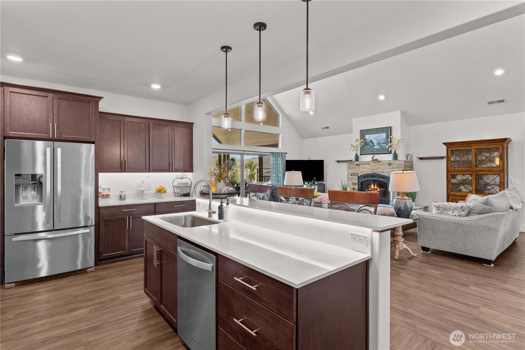 179 N Shore Drive Property Photo 12