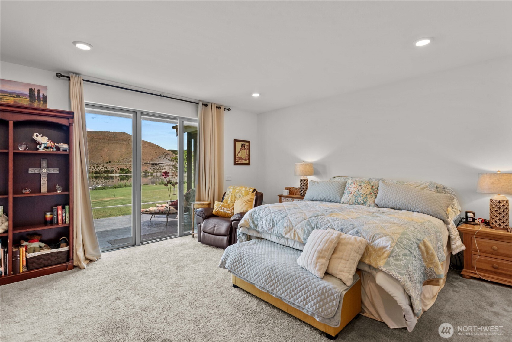 179 N Shore Drive Property Photo 13