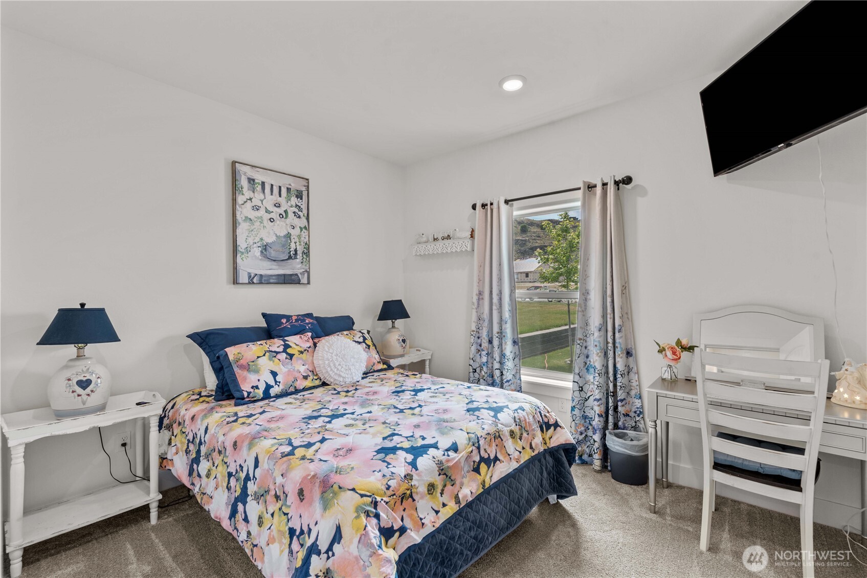 179 N Shore Drive Property Photo 16