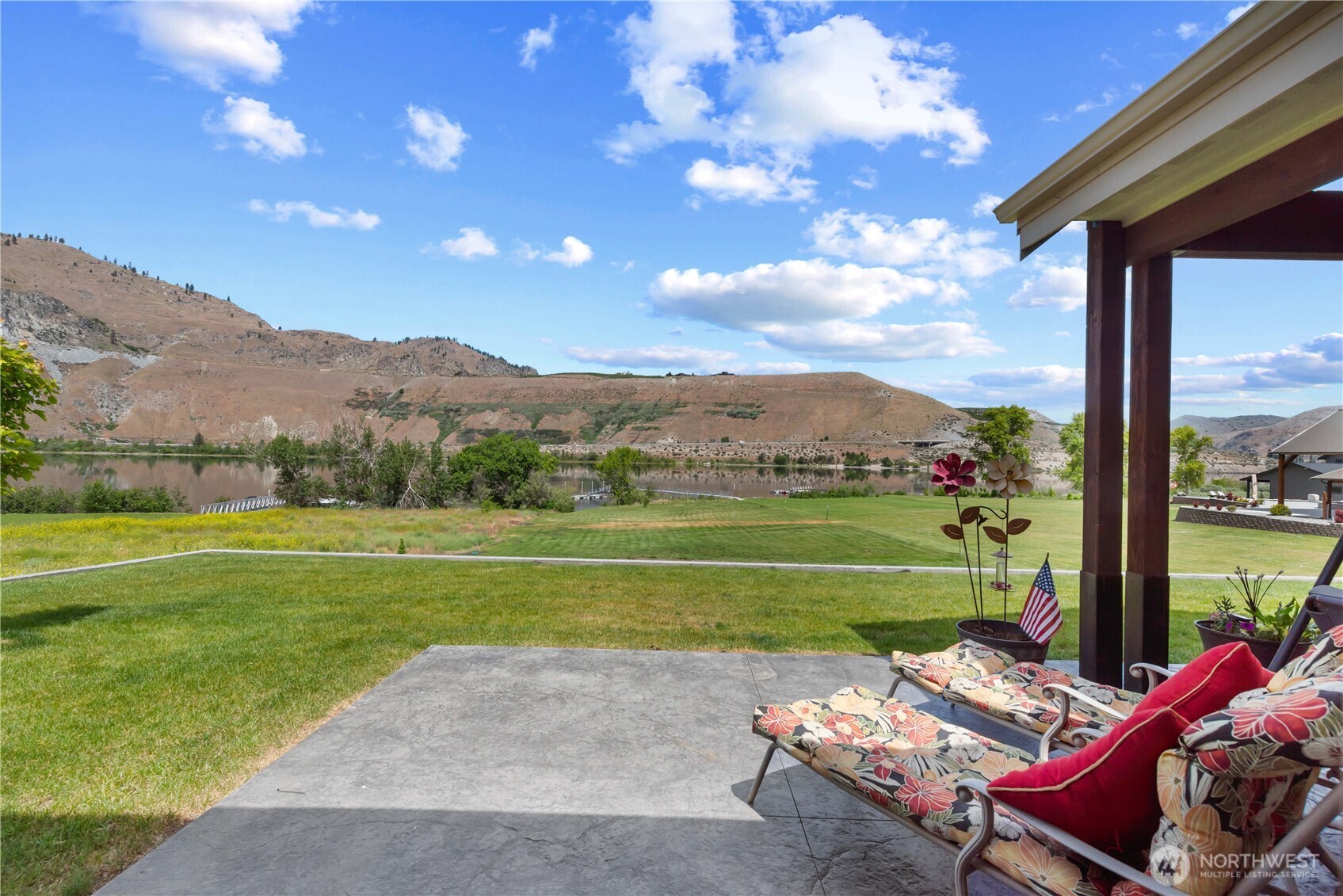 179 N Shore Drive Property Photo 17