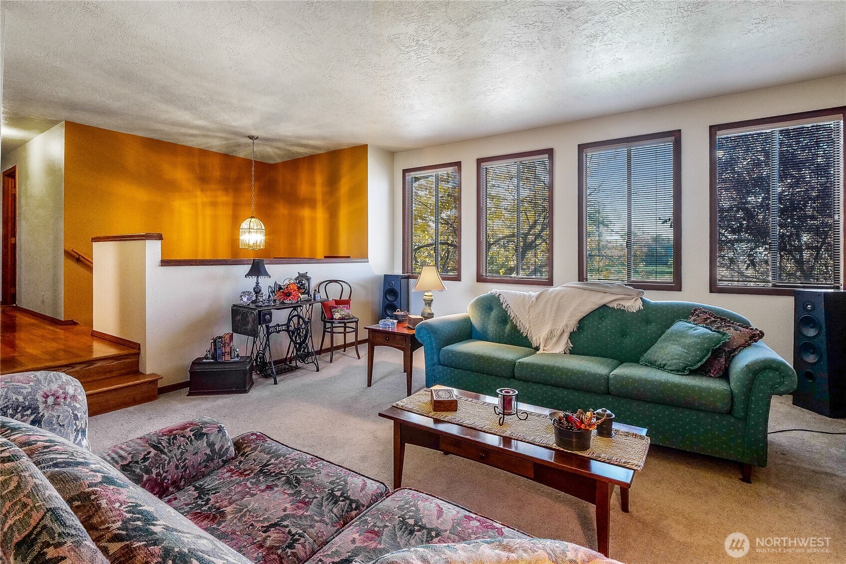 4321 W Lakeshore Drive Property Photo 3