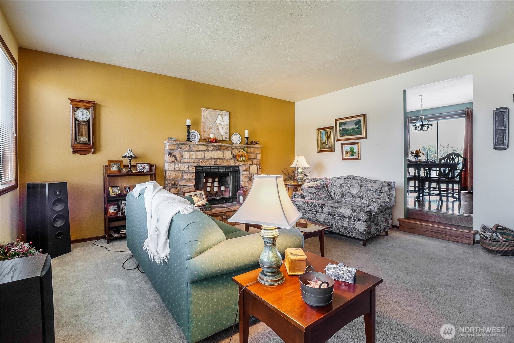 4321 W Lakeshore Drive Property Photo 4