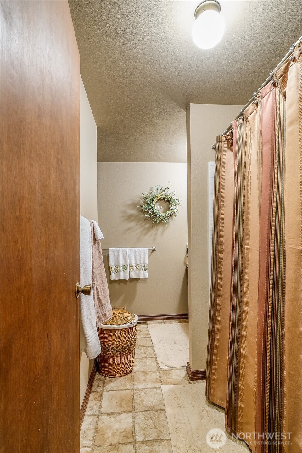 4321 W Lakeshore Drive Property Photo 14