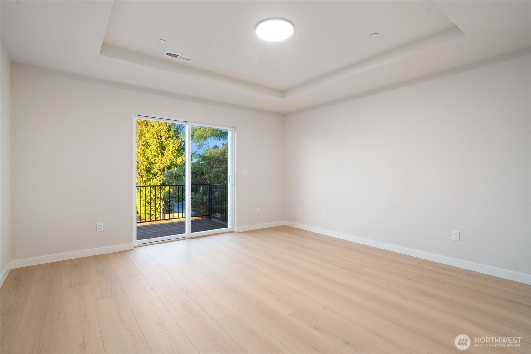 669 W Hendrickson 1 Property Photo 18