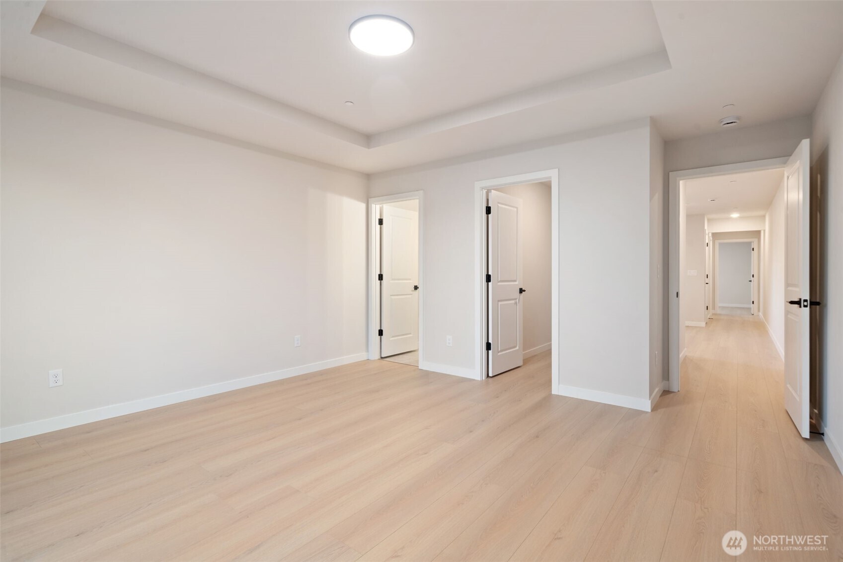 669 W Hendrickson 1 Property Photo 19