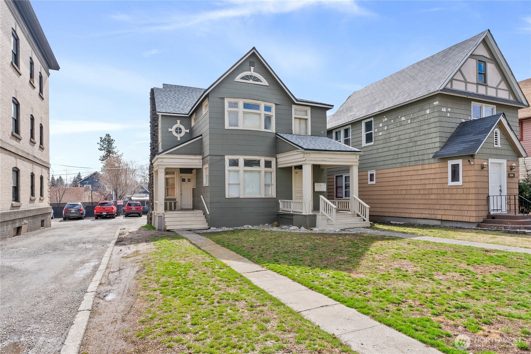 1911 W 2nd Avenue Property Photo